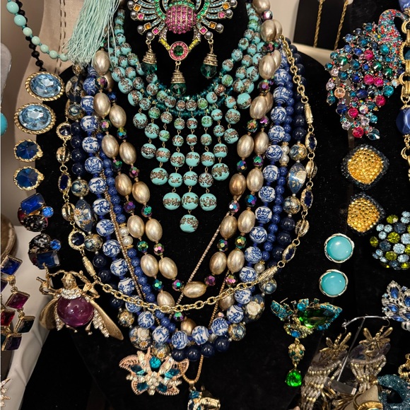 jewelry item live sale 1/31/2025 6:00pm Pacific - Picture 9 of 16